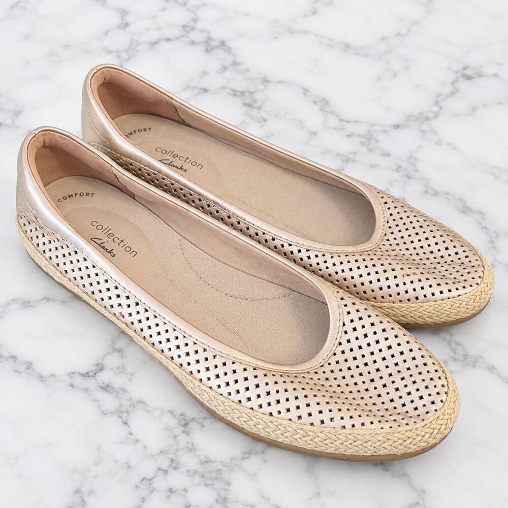 Clark’s Collection rose gold perforated flats size 7.5